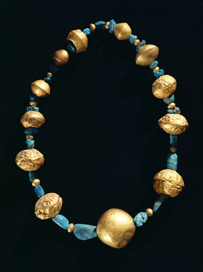 项链（绿松石和金色） 作者 Pre Columbian